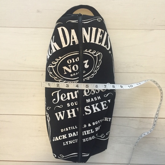 Jack Daniels Accessories Jack Daniels Bottle Bag Logo Zip Padded Poshmark